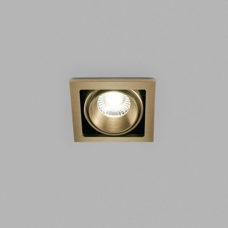 LIGHT POINT GHOST