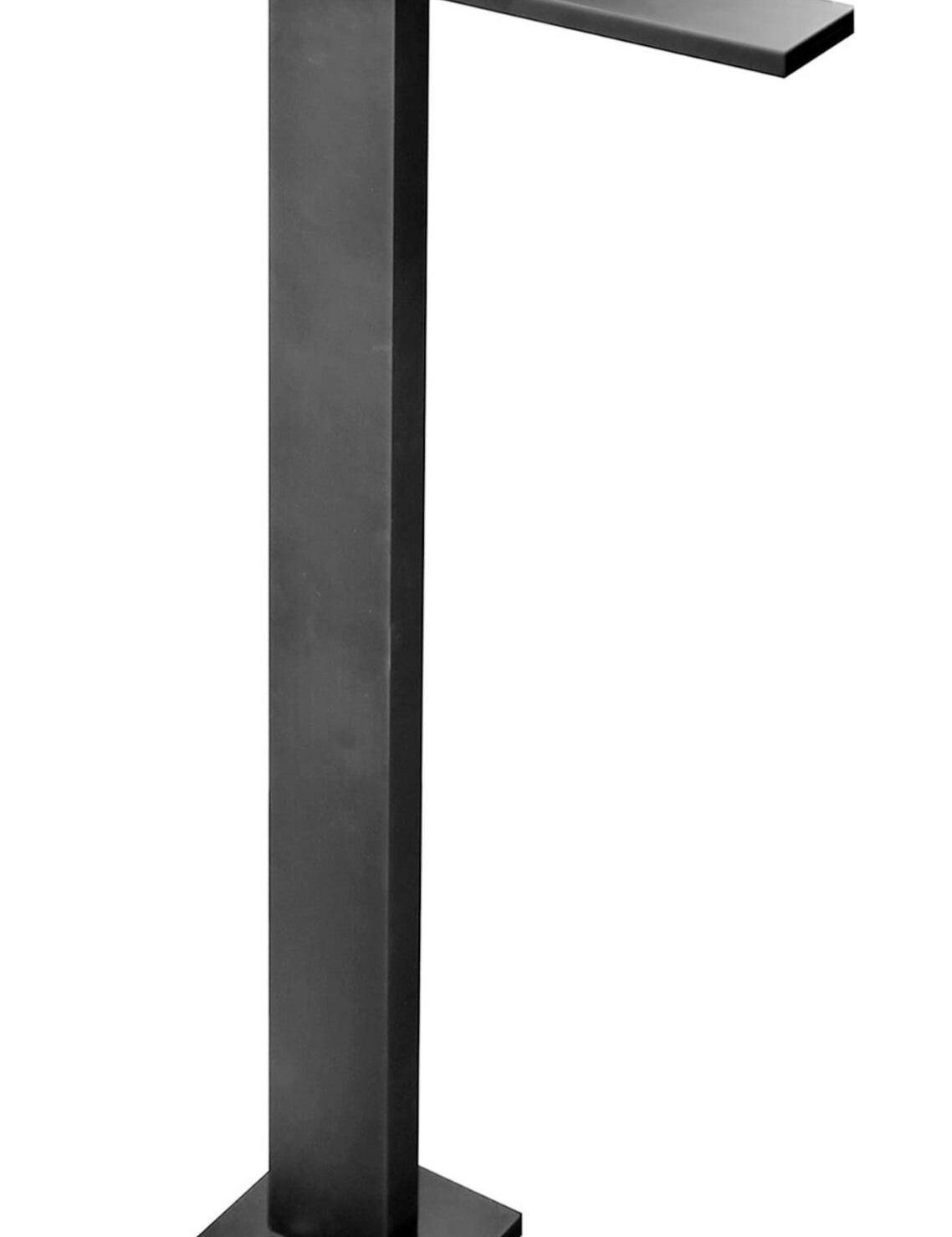 48P5T061.jpg